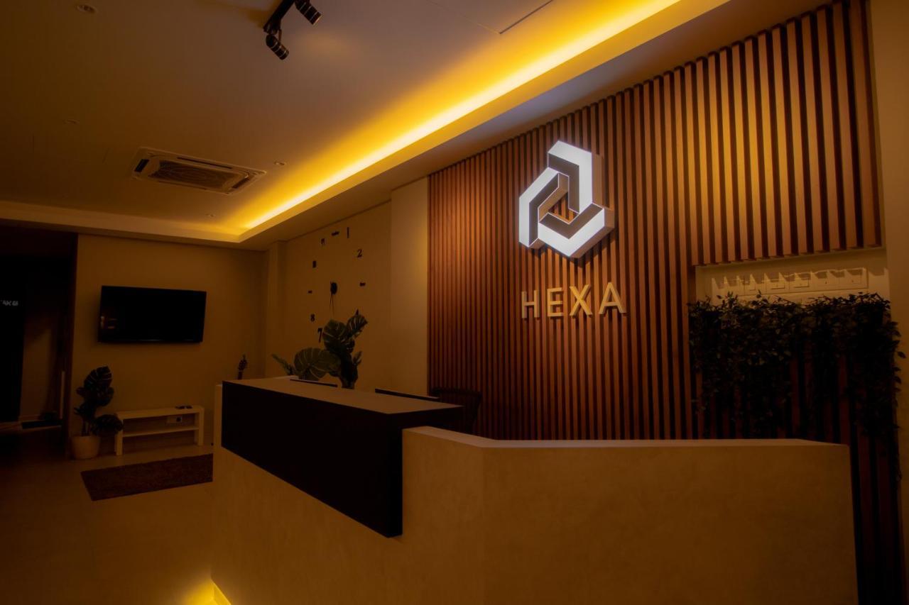 Hexa Hotel & Backpackers Capsules Bukit Bintang Kuala Lumpur Exteriör bild