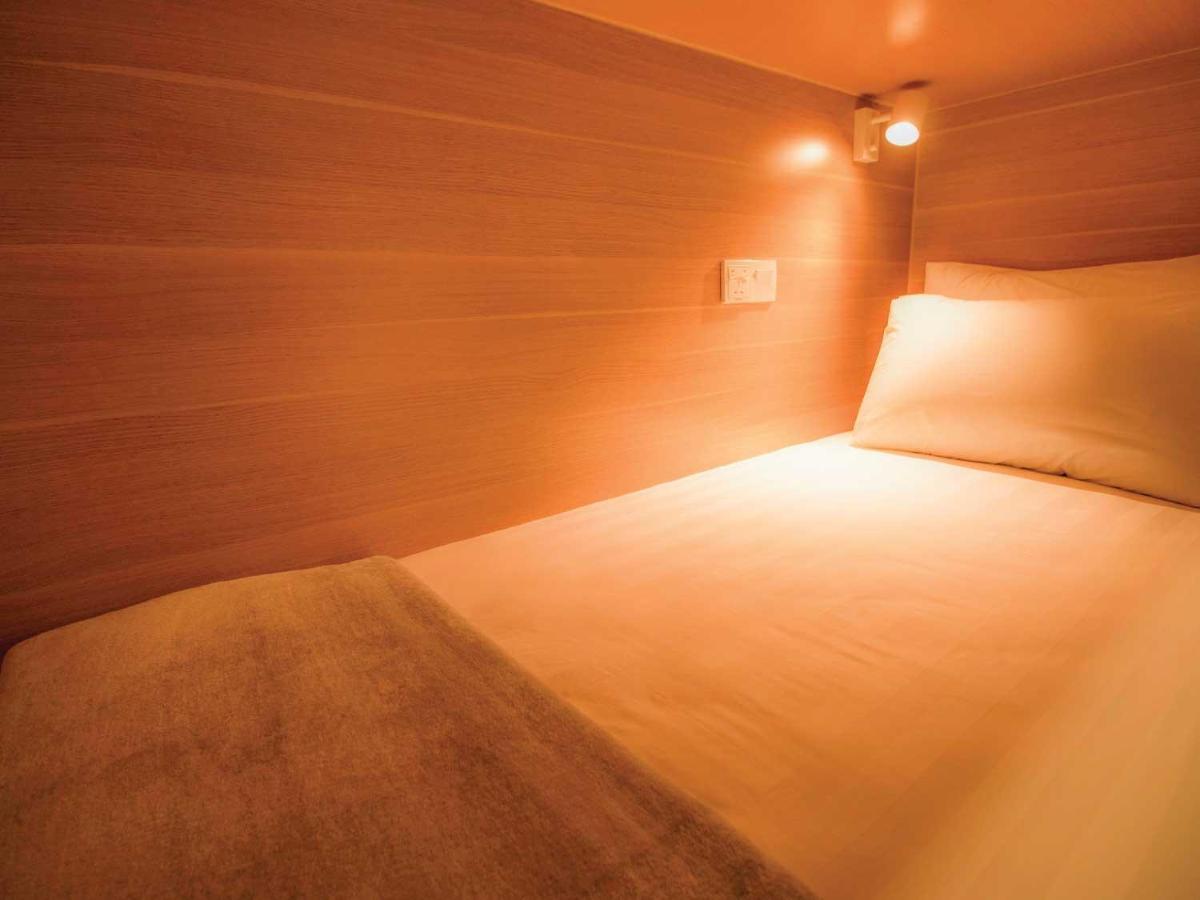 Hexa Hotel & Backpackers Capsules Bukit Bintang Kuala Lumpur Exteriör bild